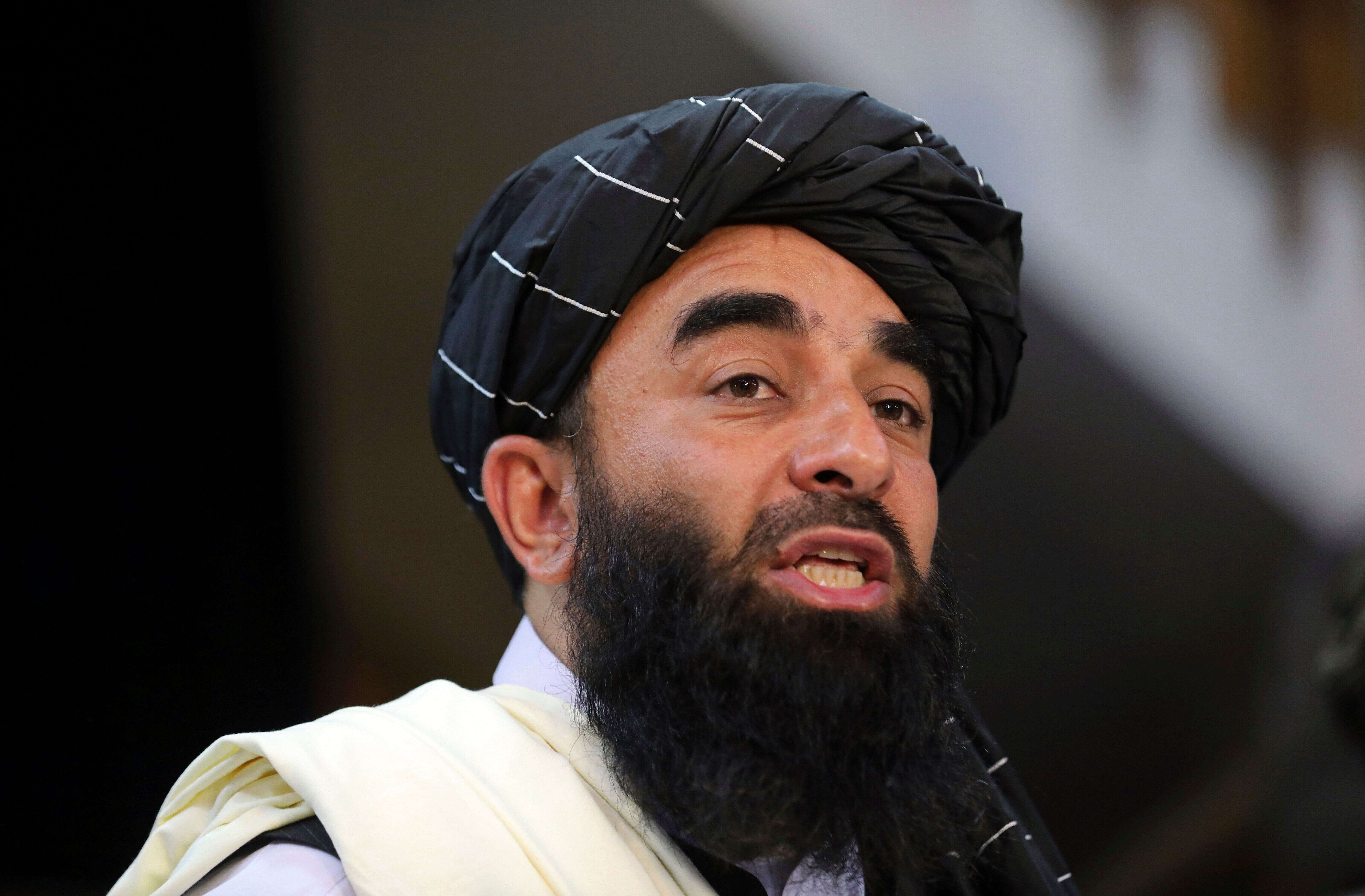 Le porte-parole des talibans Zabihullah Mujahid annonce la composition du gouvernement le 7 septembre 2021 à Kaboul, en Afghanistan.
