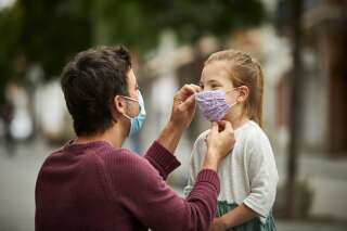 Pour les parents, la mission est simple avant la rentrée du 2 novembre, munir leurs enfants d’un masque adapté à leur taille et morphologie.