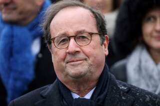 Francois Hollande, ici à Paris le 11 novembre 2019, a préféré annulé une conférence à Sciences Po Toulouse, informé des risques de perturbations liés aux mobilisations contre la précarité étudiante.