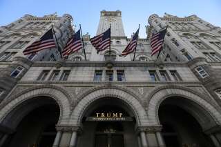 Le controversé hôtel de Trump à Washington vendu pour 375 millions de dollars (Photo du Trump International Hotel par Yasin Ozturk/Anadolu Agency via Getty Images)