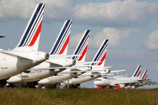 Des avions d'Air France sur le tarmac de l'aéroport Roissy-Charles de Gaulle, le 25 mai 2020.