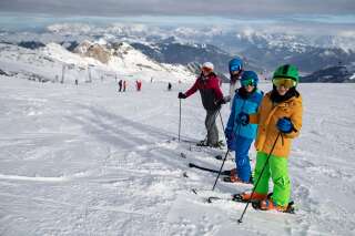 Covid-19: les stations de ski confrontées à un autre risque que l'épidémie