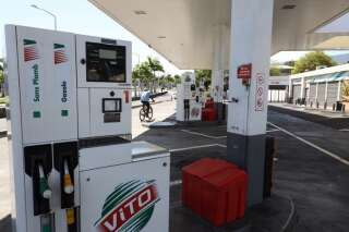 Comme à la Réunion, toutes les régions peuvent-elles geler la taxe sur les carburants?