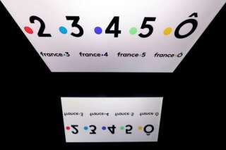 Les logos des cinq antennes de France Télévisions, à Paris le 26 mars 2019