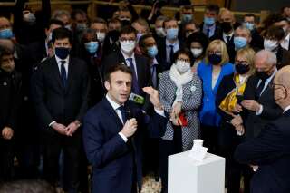 Emmanuel Macron au Salon de l'agriculture, à Paris, le 26 février 2022.