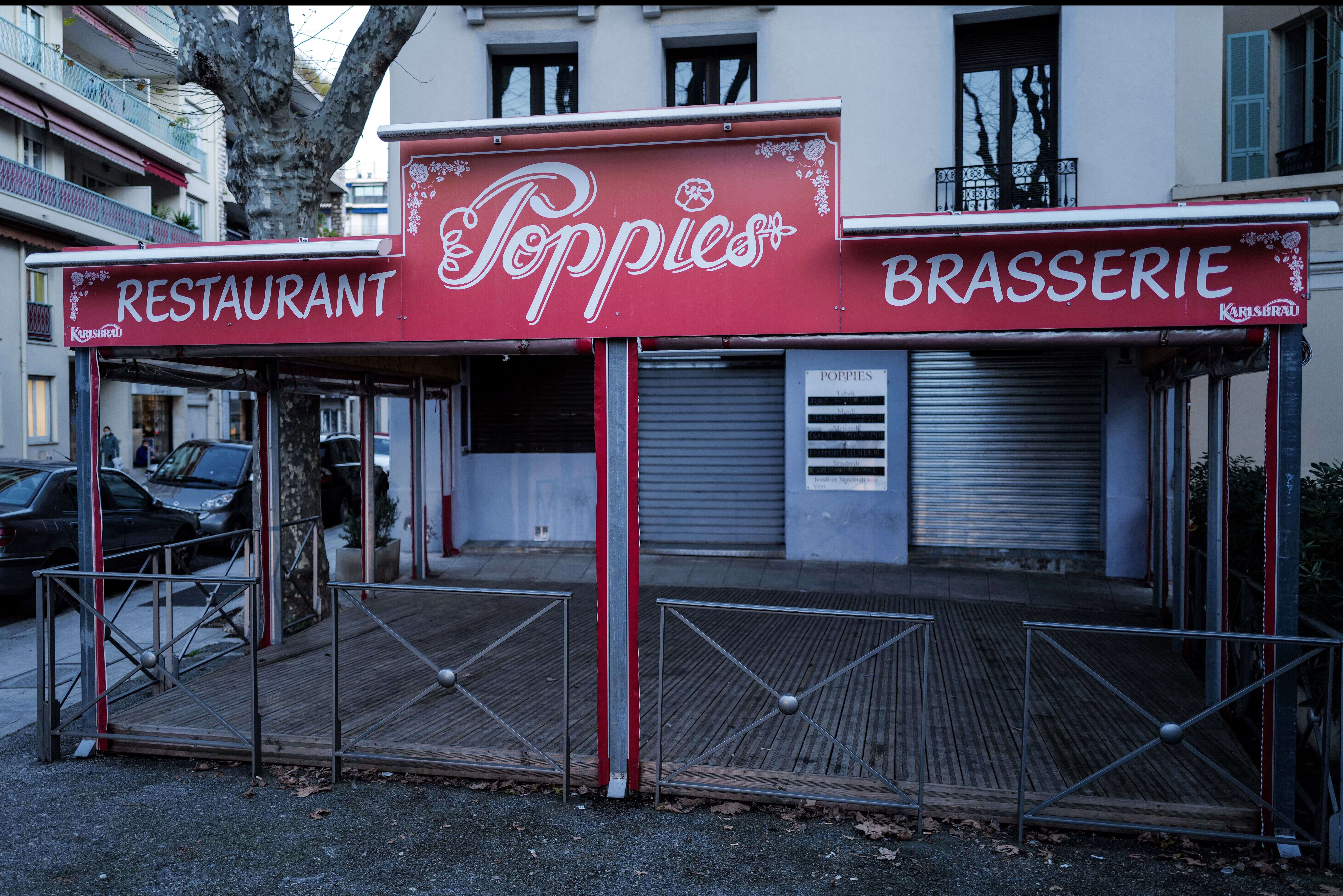 À Nice, l'employé sans-papier d'un restaurateur anti-fermeture pourrait échapper à l'expulsion