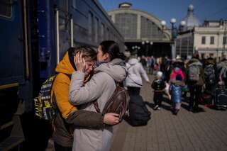 Guerre en Ukraine: plus de 10 millions de déplacés, la Turquie pense un accord 