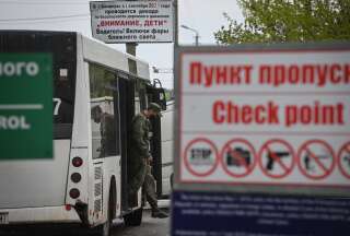 Un check-point en Transnistrie, République autoproclamée à la frontière ukraino-moldave.