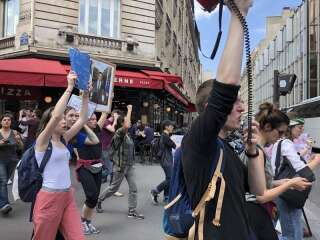 15.000 jeunes ont manifesté à Paris, ce vendredi 24 mai, pour demander des actions contre le réchauffement climatique.