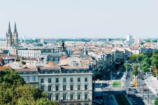 L'encadrement des loyers bientôt à Lyon, Bordeaux et Montpellier (Photo: vue aérienne de Bordeaux par Karl Hendon via Getty Images)