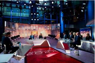 Le plateau de la soirée électorale de TF1 au premier tour de la présidentielle, le 10 avril 2022