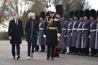 Sommet franco-britannique: La défense, ciment de l'entente cordiale entre Macron et May