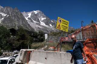 Dans le Mont Blanc, un glacier menace de s'effondrer à cause du réchauffement climatique