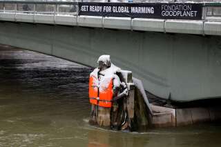 Neige à Paris: face à la météo, doit-on craindre une nouvelle crue de la Seine?