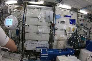 Cimon, le robot de l'ISS, a des airs de Hal 9000 de 