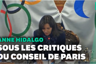 Anne Hidalgo, en difficulté dans les sondages, malmenée au Conseil de Paris