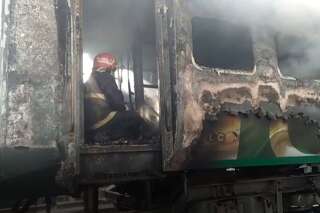 Au Pakistan, au moins 65 morts dans l'incendie d'un train