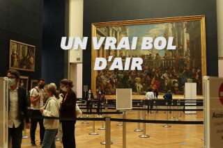 Le musée du Louvre, sans touristes avec le Covid-19, retrouve un nouveau public