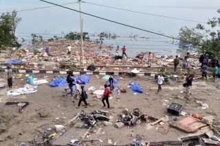 Indonésie: Le séisme et le tsunami aux Célèbes ont fait des centaines de morts