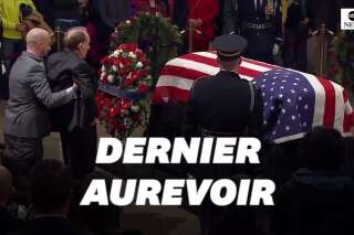 Aux obsèques de George Bush, l'adieu de Bob Dole a profondément ému