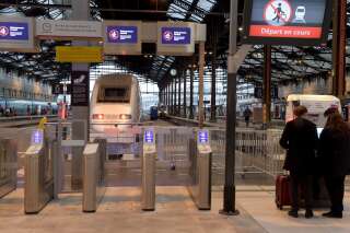 Après une panne à Montparnasse, la SNCF vous recommande de reporter vos voyages