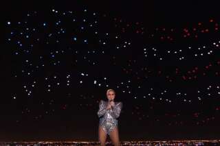 Comment ont été créées les centaines d'étoiles du show de Lady Gaga à la mi-temps du Super Bowl