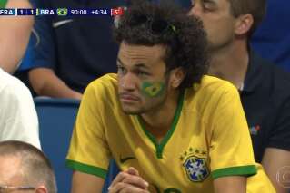 France - Brésil: un sosie de Neymar repéré en tribune