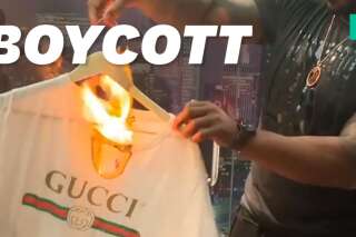 50 Cent, en colère contre Gucci, brûle un t-shirt à 350€