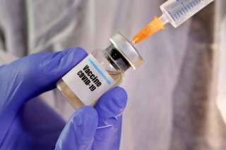 Vaccin contre le Covid: le délai réduit à 3 mois pour le rappel