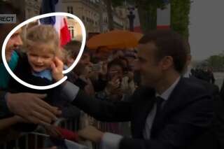 Investiture d'Emmanuel Macron: le bisou présidentiel a rendu cette petite fille folle de joie