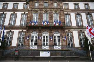Strasbourg: la mairie écolo adopte une motion sur l'antisémitisme critiquée