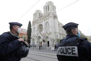 Attentat de Nice: un homme soupçonné d'avoir été en contact avec l'assaillant interpellé