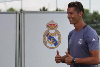 Cristiano Ronaldo papa de jumeaux, annoncent les médias portugais