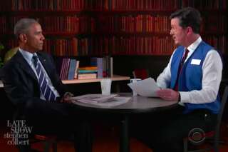 Barack Obama refait son CV avec Stephen Colbert