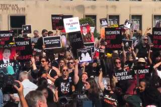 Des milliers de personnes manifestent contre Brett Kavanaugh devant la Cour Suprême à Washington D.C.