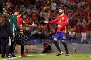 Espagne-Albanie: Piqué sifflé et... acclamé pendant le match