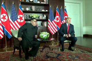 La rencontre entre Donald Trump et Kim Jong Un à Singapour résumée en 3 minutes