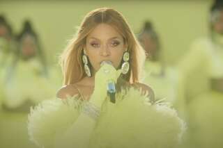 Beyoncé a fait un retour fracassant aux Oscars, son premier live en 2 ans