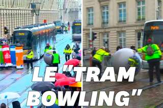 Ces conducteurs de tram ont joué au bowling