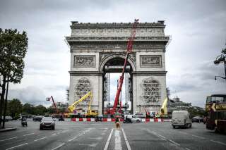 L'empaquetage de l'Arc de Triomphe par Christo à suivre en temps réel