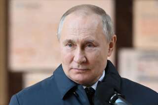 Pourquoi Vladimir Poutine agite la menace de l'arme nucléaire face à la guerre en Ukraine