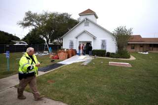 Le pasteur de l'église visée par la fusillade de Sutherland Springs au Texas veut la démolir