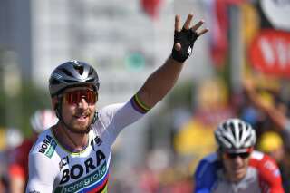 Tour de France 2018: Peter Sagan qui remporte la 2e étape et prend le maillot jaune