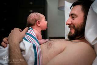 29 photos magiques de papas en salle d'accouchement