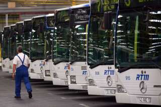 À Marseille, une ligne de bus cachée fait polémique