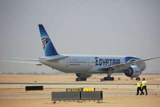Crash Egyptair: pas de traces d'explosif sur les corps des victimes