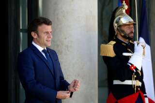 Macron attendu à Bruxelles après un début de quinquennat sans impact