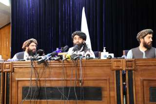 Afghanistan: les talibans annoncent la fin de la guerre et 