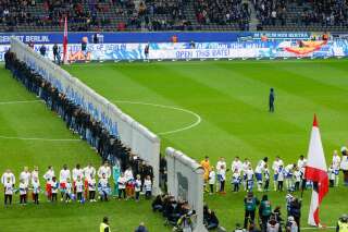 Hertha Berlin-Leipzig: un mur au milieu du stade olympique