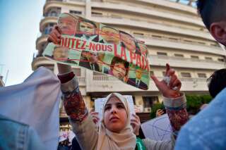 Le peuple d'Algérie a anéanti le complot des clans au pouvoir
